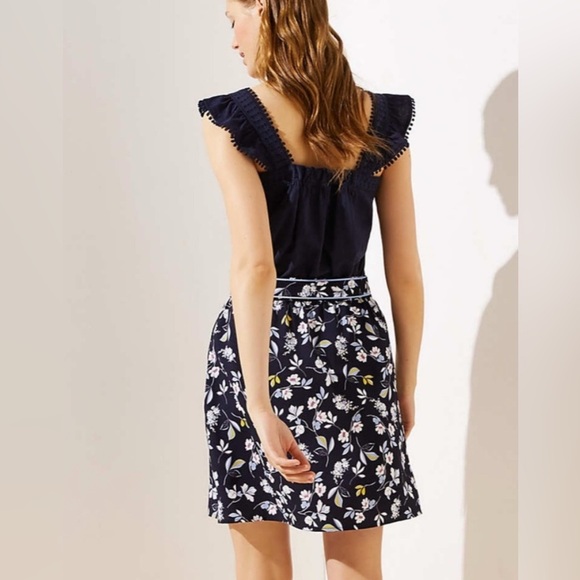 Loft Floral Mini Skirt Large Navy & White  Elastic Waist Pockets Tie Belt Detail - Picture 2 of 10